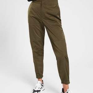 Athleta  Green Radiant Jogger Size 16 New with tags